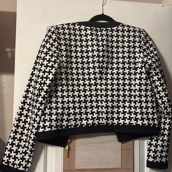 Michael Kors, black white houndstooth jacket with shoulder pads, bomber, blazer - Picture 2 of 4
